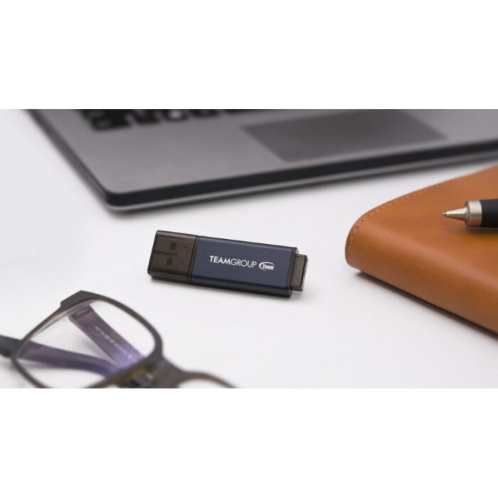 Clé USB Team Group C211 / USB 3.2 / 64 Go / Métal